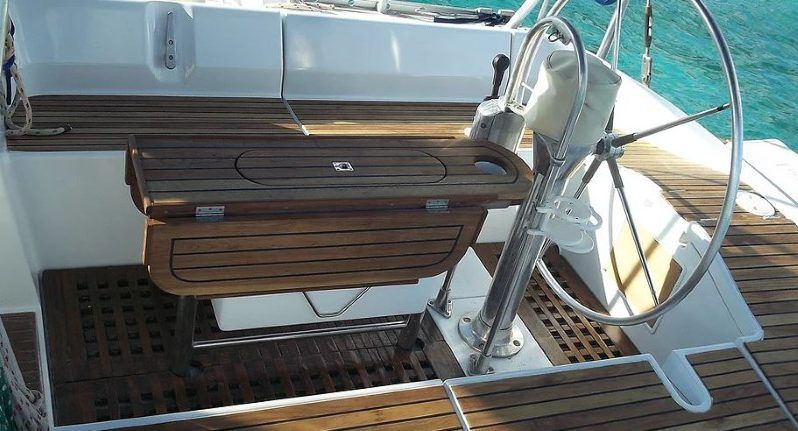 
								VELERO BENETEAU OCEANIS 430 full									