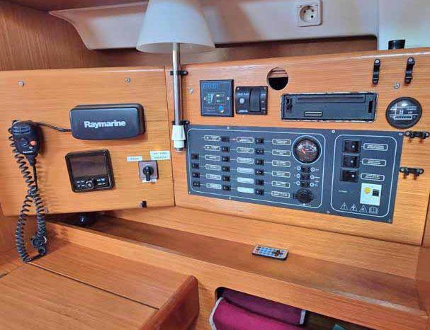 
								VELERO BENETEAU CYCLADES 39.3 full									