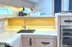 VELERO JEANNEAU 64 full