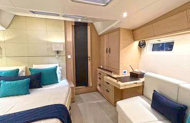 VELERO JEANNEAU 64 full