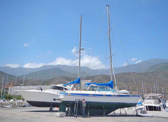 
								VELERO MORGAN OUT ISLAND 49 full									