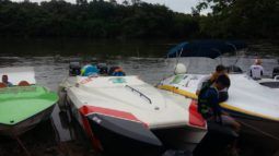 
										CATAMARAN INSTIGADOR 30 full									