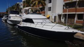 UNIESSE 44 FLY