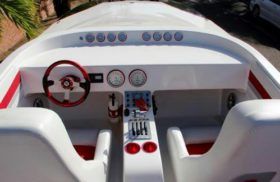 CATAMARAN MOTIONS MARINE 30 SS