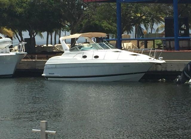 
								WELLCRAFT MARTINIQUE 32 full									