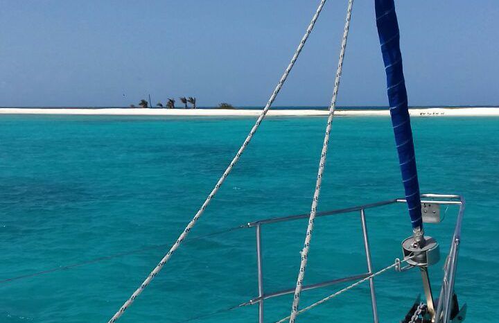 
								VELERO BENETEAU 38.5 full									