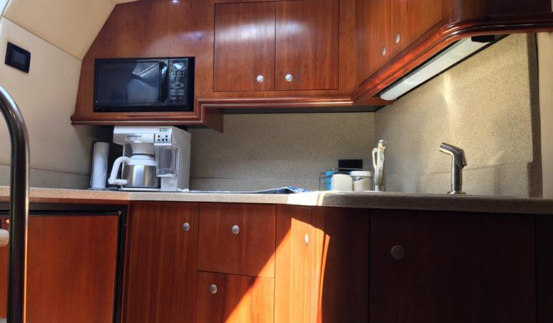 
								CRUISERS YACHTS 340 EXPRESS 34 full									