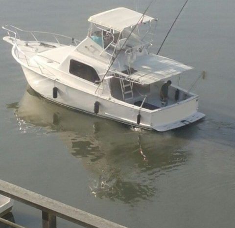 
								HATTERAS FISHER MOTOR YACHT BOAT CONVERTIBLE 36 full									