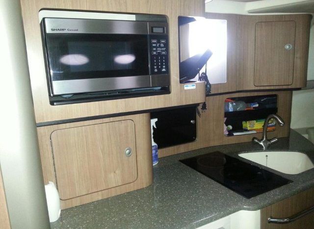 
								BOSTON WHALER CONQUEST 34.5 full									