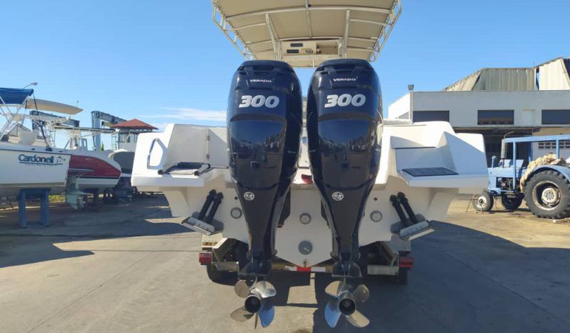 
								COMMANDER CUDDY 32.5 full									