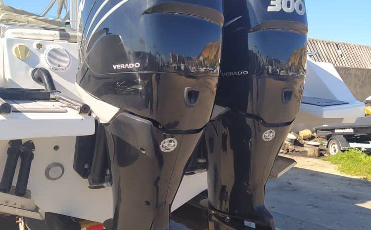 
								COMMANDER CUDDY 32.5 full									