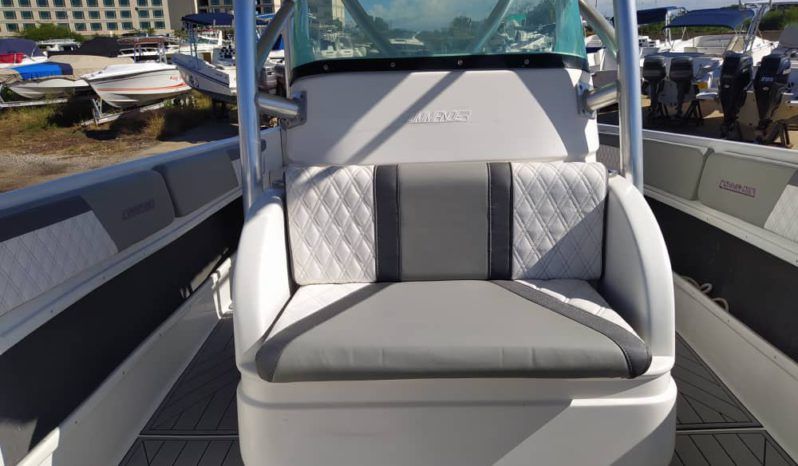 
								COMMANDER CUDDY 32.5 full									