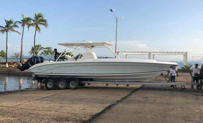 
								BARRACUDA CUDDY CABIN 36 full									
