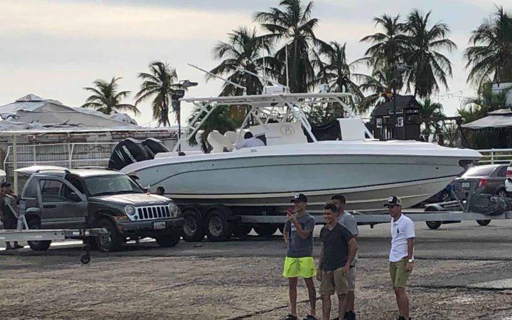 
								BARRACUDA CUDDY CABIN 36 full									