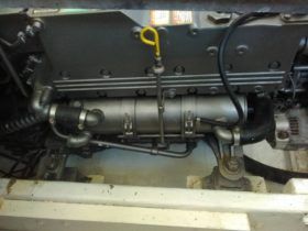 LUHRS MOTOR YACHTS 37