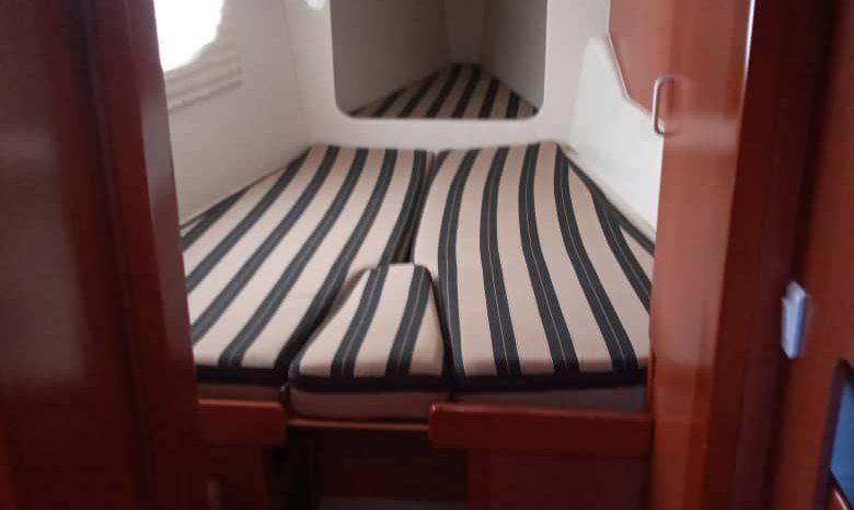 
								VELERO CATAMARAN LEOPARD 44 full									