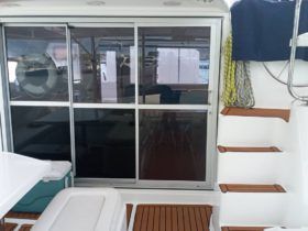VELERO CATAMARAN LEOPARD 44