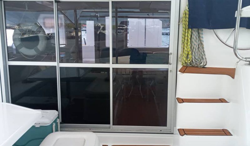 
								VELERO CATAMARAN LEOPARD 44 full									