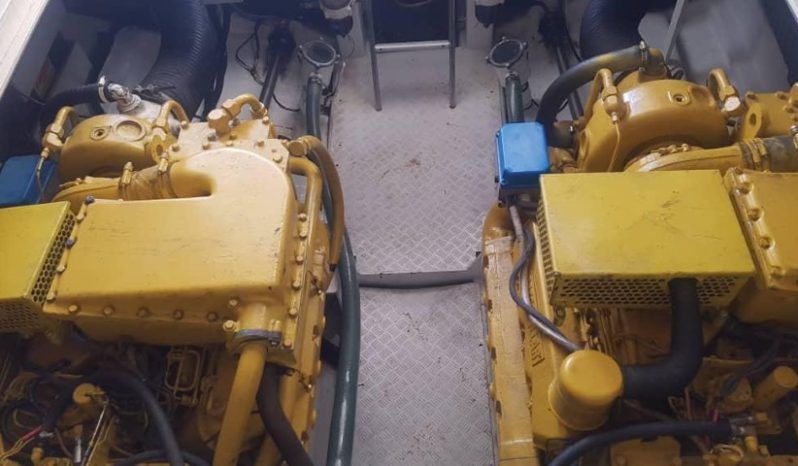 
								AZIMUT 44 full									