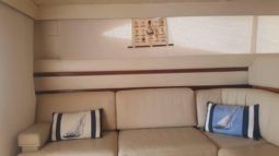 
										AZIMUT 44 full									