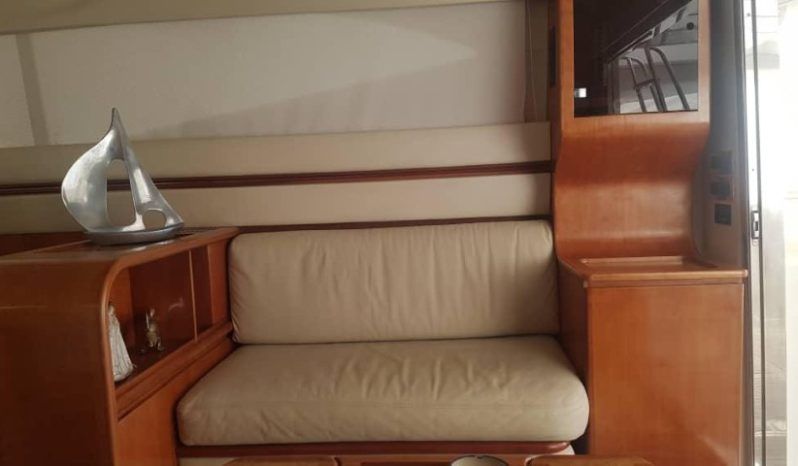 
								AZIMUT 44 full									