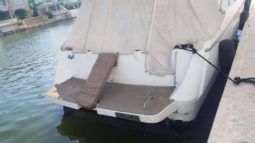 
										AZIMUT 44 full									
