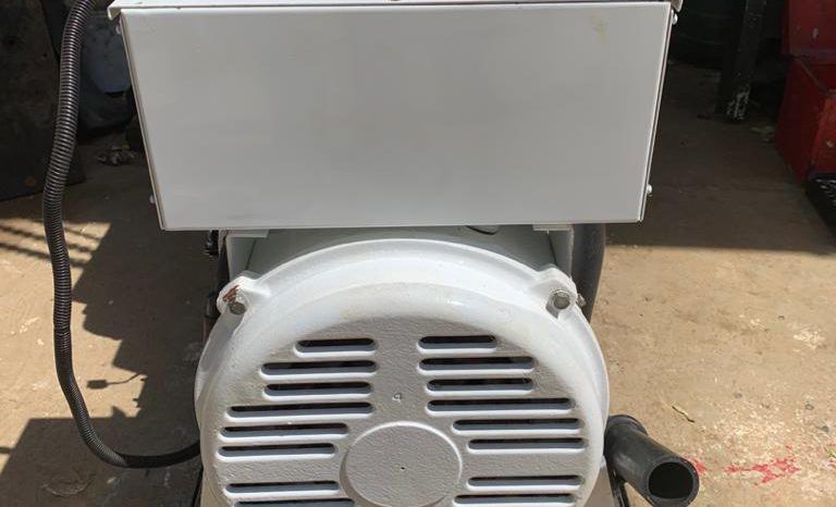 
								GENERADOR MARINO NORTHERN LIGHTS 19.5KVA full									