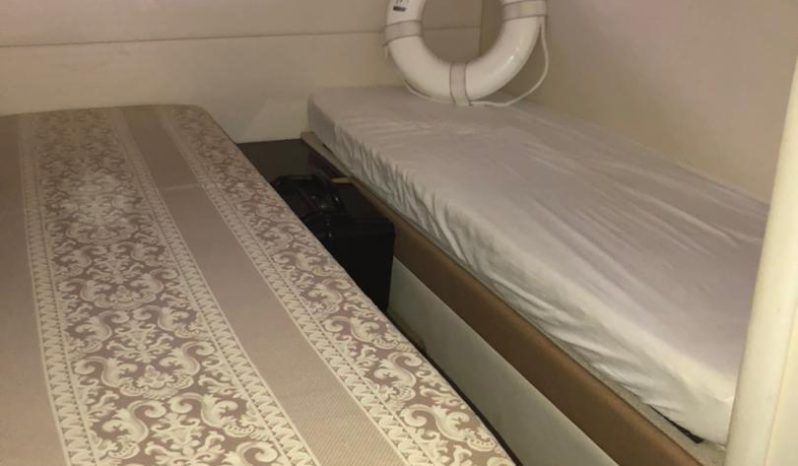 
								SEA RAY SUNDANCER 43 full									