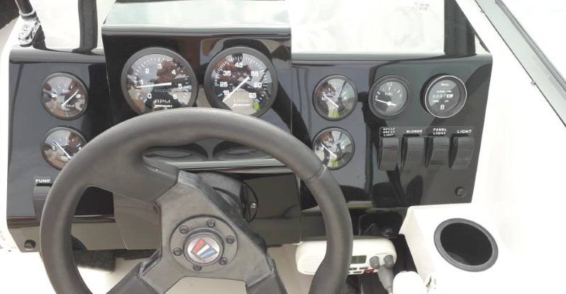 
								WELLCRAFT SPORTSMAN 180 full									