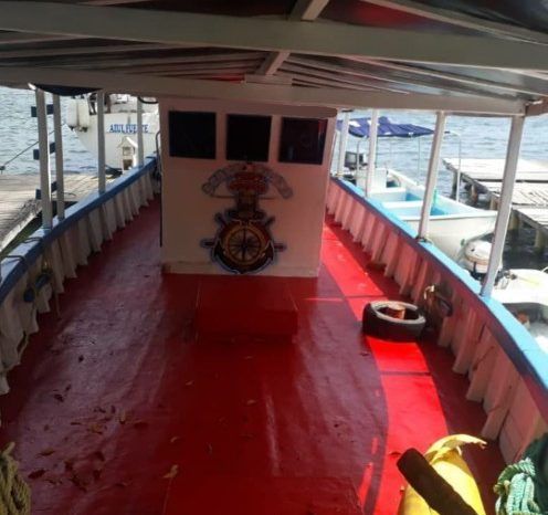 
								BARCO DE PESCA MADERA Y FIBRA 14.5MTS full									