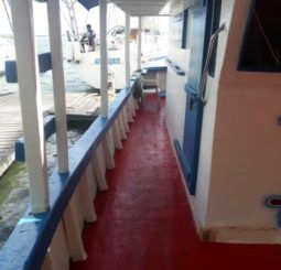 
										BARCO DE PESCA MADERA Y FIBRA 14.5MTS full									