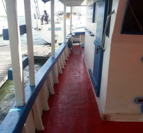 
								BARCO DE PESCA MADERA Y FIBRA 14.5MTS full									