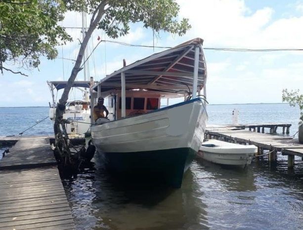 
								BARCO DE PESCA MADERA Y FIBRA 14.5MTS full									