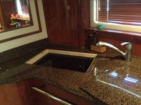 SEA RAY SUNDANCER 44
