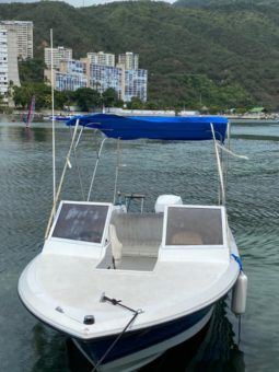 
										GLASTRON 24 full									