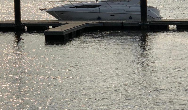 
								BAYLINER CIERA 3055 30 full									