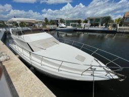 
										AZIMUT 44 full									