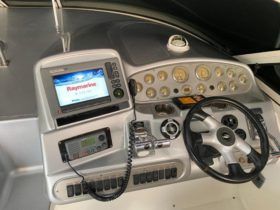 CRUISERS YACHTS 34