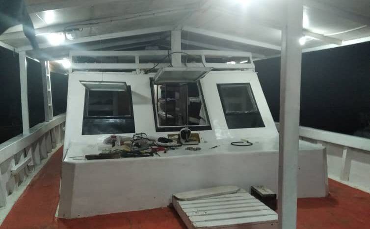 
								BARCO DE PESCA 17 MTS full									