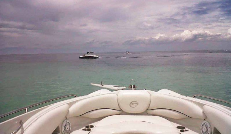 CROWNLINE 320 LA 32.5 full