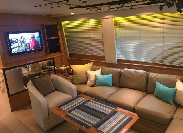 
								HATTERAS 50 full									