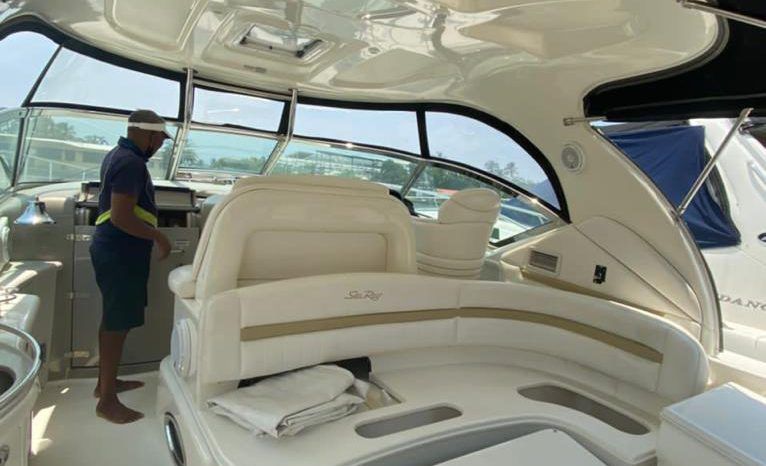 
								SEA RAY SUNDANCER 44 full									