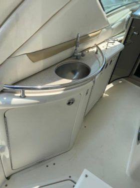SEA RAY SUNDANCER 44