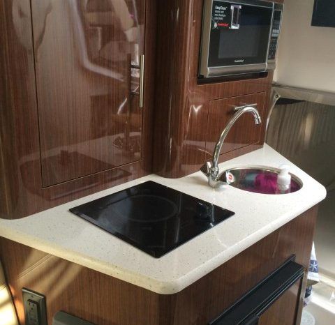 
								REGAL EXPRESS CRUISER 28 full									