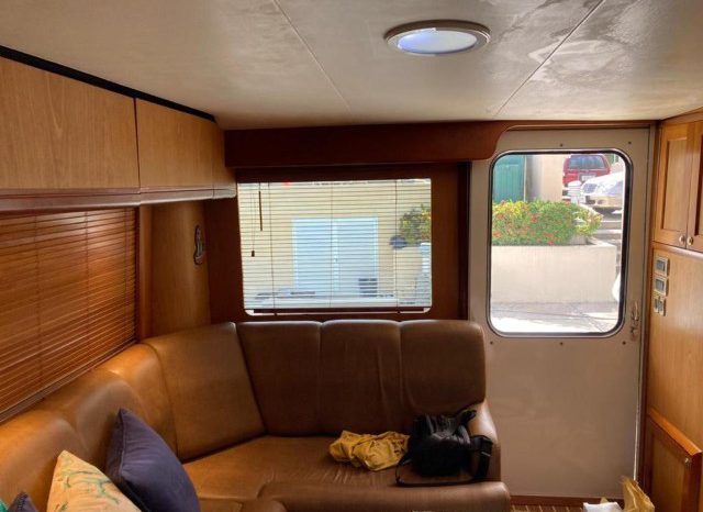 LUHRS CONVERTIBLE 41 full