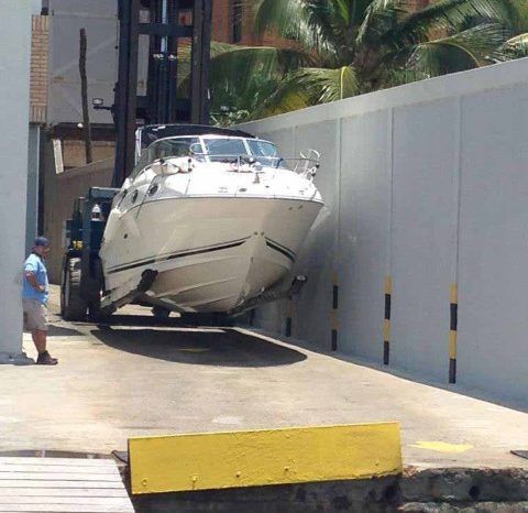 
								SEA RAY SUNDANCER 24 full									