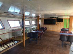 
										BARCO TURISTICO 100 full									