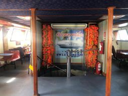 
										BARCO TURISTICO 100 full									