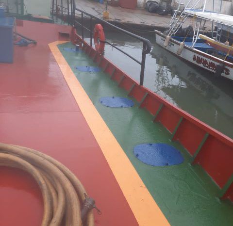 
								BARCAZA CARGA DOBLE CISTERNA 16MTS full									