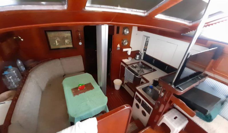 VELERO JEANNEAU 53 full